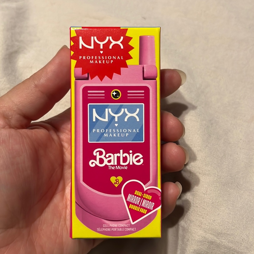 Nyx Barbie collection mirror